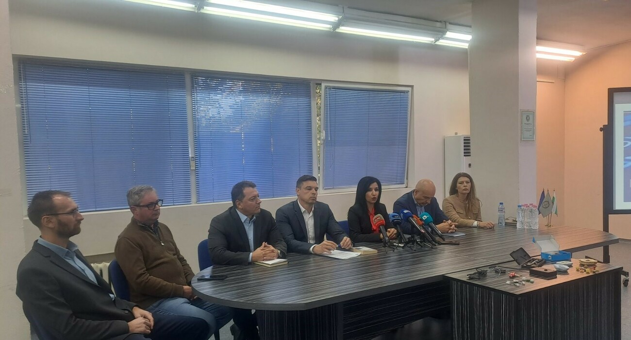 Разбита е група за компютърни престъпления, източвала казина